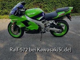 Kawasaki ZX9R 700E Ninja